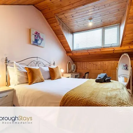 The Loft Apartment *